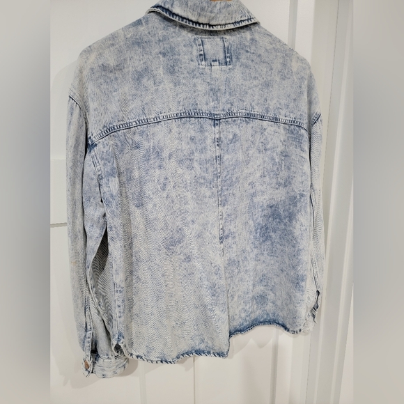 Thread & Supply Denim Button Up - Picture 4 of 5